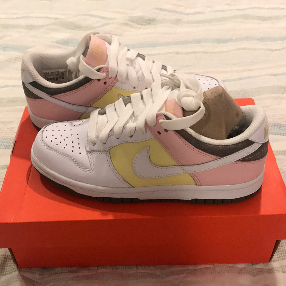 Women’s Nike Dunk Low